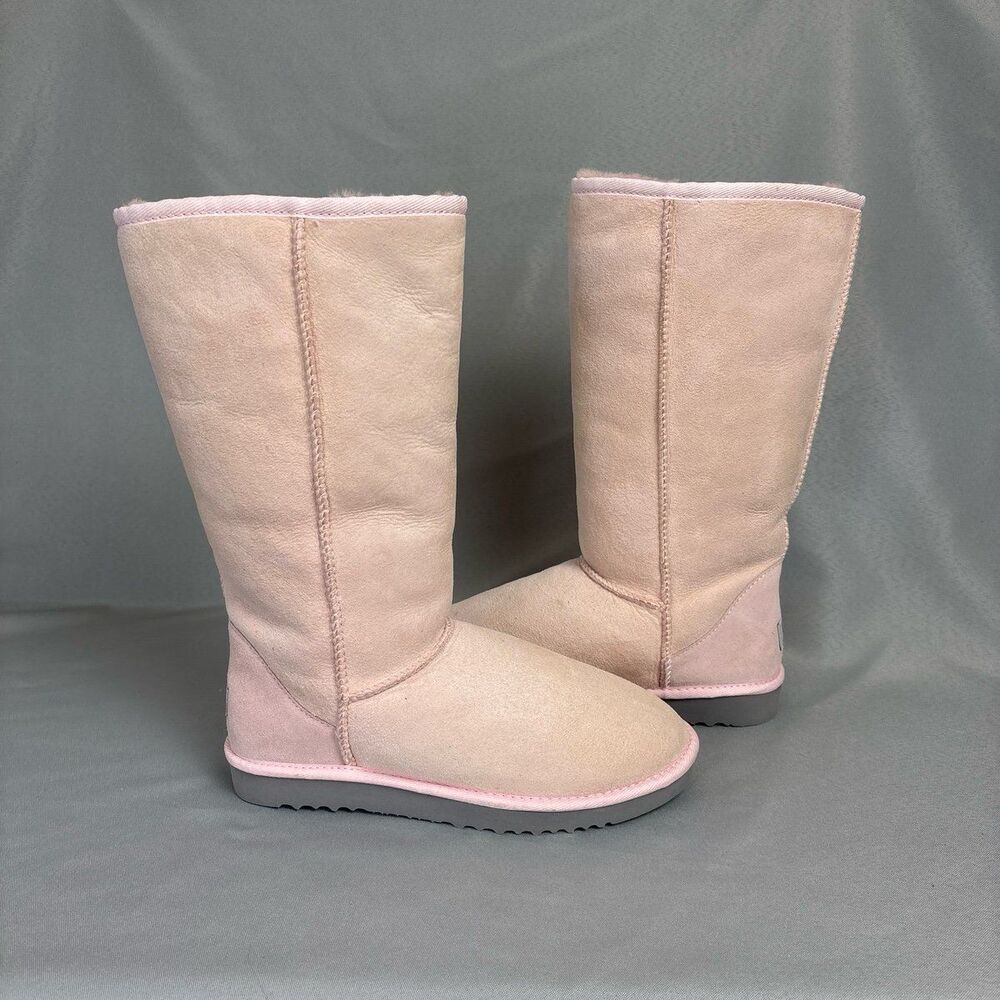 Womens 8 Classic Tall UGG Boots Baby Pink Retired Collectors Extremely Rare Cond - Picture 2 of 12